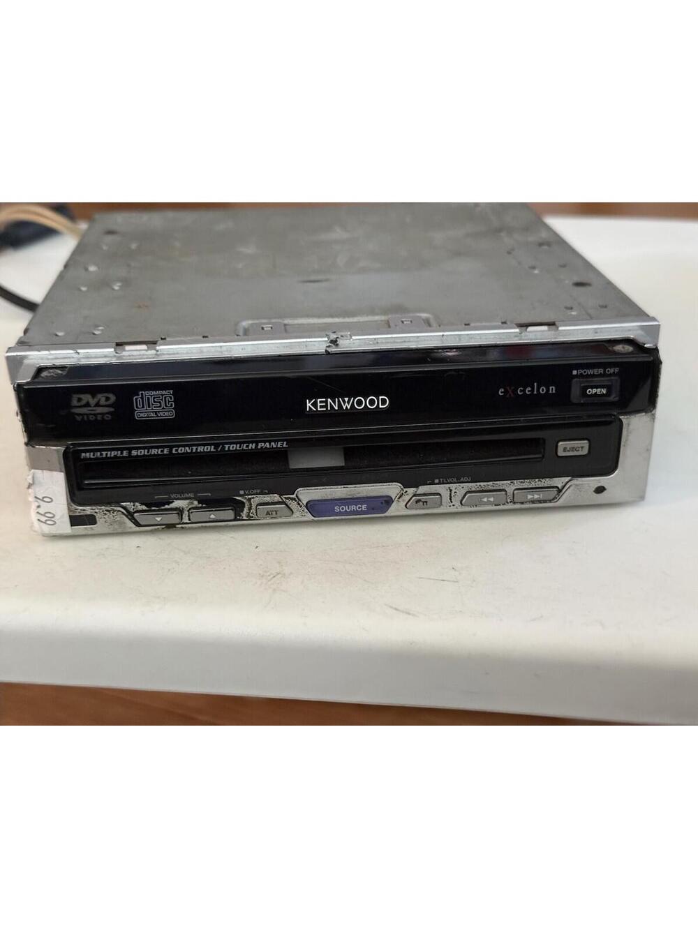 Kenwood Excelon KVT-911 DVD DVD Touchscreen Receiver/no Power Cables , Untested